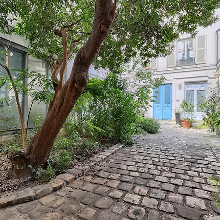 Sentier Gare Est Magnifique 2br דירה *